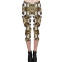 Baroque Ornament Pattern Print Capri Leggings  View1