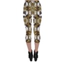 Baroque Ornament Pattern Print Capri Leggings  View2