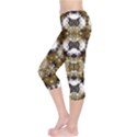 Baroque Ornament Pattern Print Capri Leggings  View3