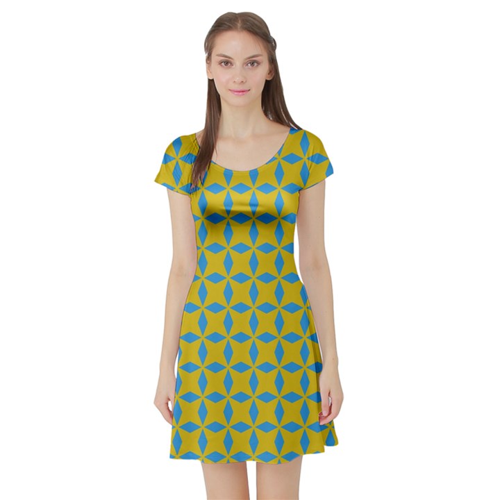 Blue diamonds pattern Short Sleeved Skater Dress