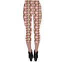 Cute Floral Pattern Capri Leggings  View2