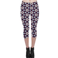 Cute Pretty Elegant Pattern Capri Leggings 