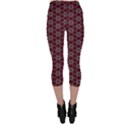 Cute Pretty Elegant Pattern Capri Leggings  View2