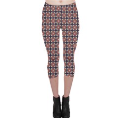 Cute Pretty Elegant Pattern Capri Leggings