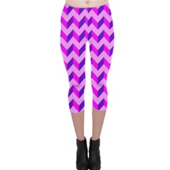 Modern Retro Chevron Patchwork Pattern Capri Leggings