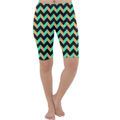 Modern Retro Chevron Patchwork Pattern Cropped Leggings