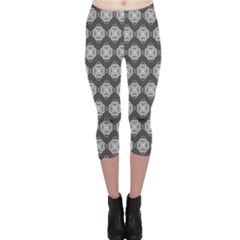 Abstract Knot Geometric Tile Pattern Capri Leggings by GardenOfOphir