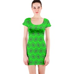 Gerbera Daisy Vector Tile Pattern Short Sleeve Bodycon Dresses by GardenOfOphir