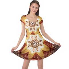 Elegant, Decorative Kaleidoskop In Gold And Red Cap Sleeve Dresses