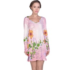 Beautiful Flowers On Soft Pink Background Long Sleeve Nightdresses