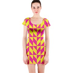 Pink And Yellow Shapes Pattern Short Sleeve Bodycon Dress