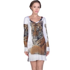 Tiger 2015 0101 Long Sleeve Nightdresses by JAMFoto