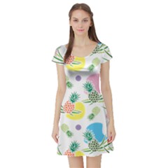 Pineapple Pattern 03 Short Sleeve Skater Dresses