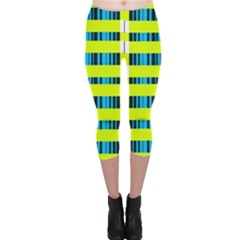 Rectangles And Vertical Stripes Pattern Capri Leggings