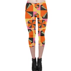 Windmill In Rhombus Shapes Capri Leggings