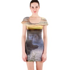 Iguazu Falls Short Sleeve Bodycon Dresses by trendistuff