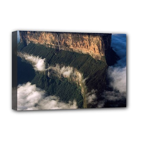 Mount Roraima 2 Deluxe Canvas 18  X 12   by trendistuff