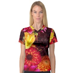 Bunch Of Flowers Women s V-neck Sport Mesh Tee