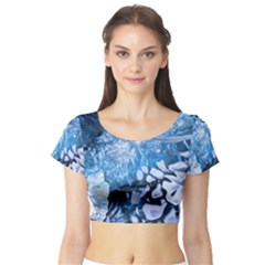 Svmnafellsjvkull Short Sleeve Crop Top by trendistuff