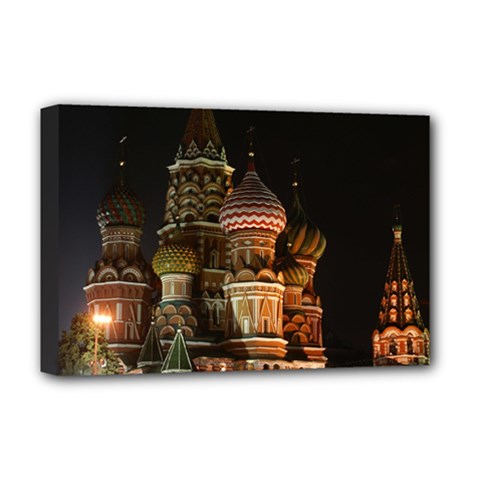 St Basil s Cathedral Deluxe Canvas 18  X 12   by trendistuff