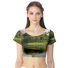 Pembroke Castle Short Sleeve Crop Top by trendistuff