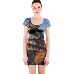 Nagoya Castle Short Sleeve Bodycon Dresses