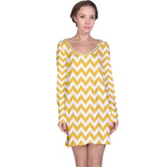 Sunny Yellow And White Zigzag Pattern Long Sleeve Nightdress by Zandiepants