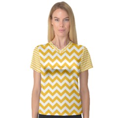 Sunny Yellow And White Zigzag Pattern Women s V-Neck Sport Mesh Tee