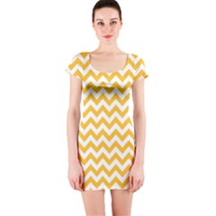 Sunny Yellow And White Zigzag Pattern Short Sleeve Bodycon Dress