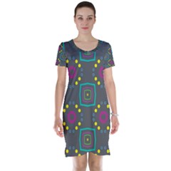 Squares And Circles Pattern Short Sleeve Nightdress