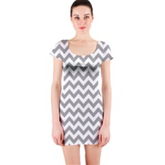 Medium Grey & White Zigzag Pattern Short Sleeve Bodycon Dress