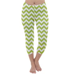 Spring Green & White Zigzag Pattern Capri Winter Leggings 