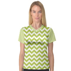 Spring Green & White Zigzag Pattern Women s V-neck Sport Mesh Tee