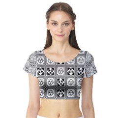 Black And White Short Sleeve Crop Top (tight Fit)