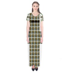 Green Flag Short Sleeve Maxi Dress