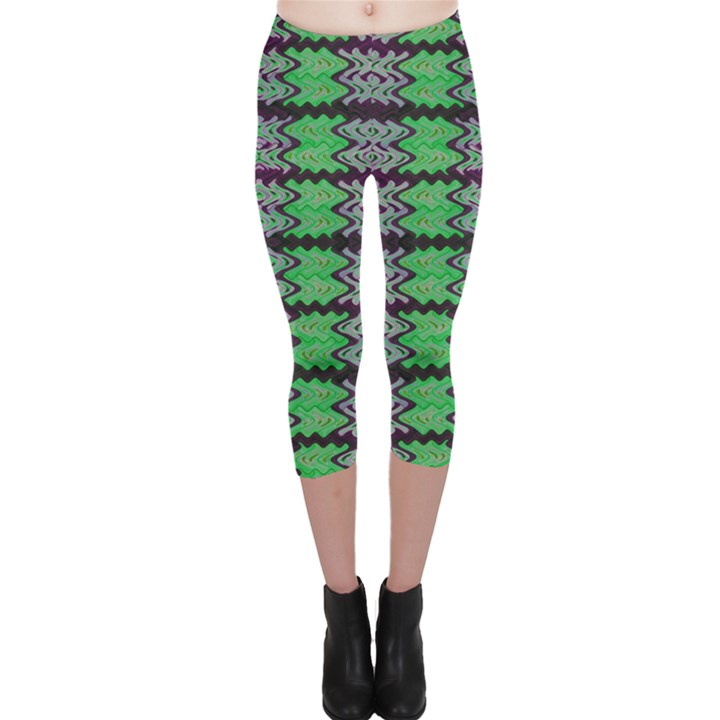 Pattern Tile Green Purple Capri Leggings 