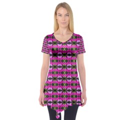 Pretty Pink Flower Pattern Short Sleeve Tunic 