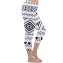 BW pattern Capri Winter Leggings  View3