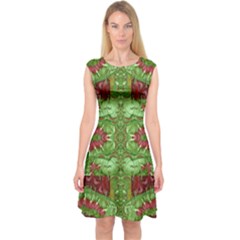 Bleeding Hearts Forest Capsleeve Midi Dress