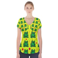 Green Frogs Short Sleeve Front Detail Top by Valentinaart