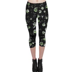 Green Soul  Capri Leggings  by Valentinaart