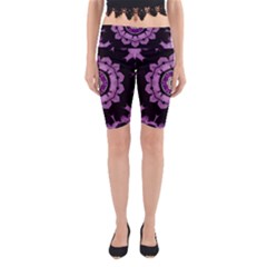 Decorative Leaf On Paper Mandala Yoga Cropped Leggings