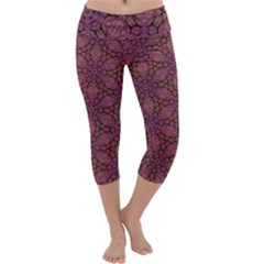 Fuchsia Abstract Shell Pattern Capri Yoga Leggings