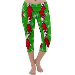 Christmas Pattern - Green Capri Yoga Leggings by Valentinaart