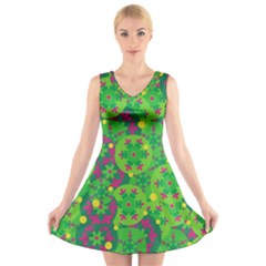 Christmas Decor - Green V-neck Sleeveless Skater Dress