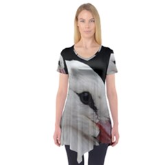 Wild Stork Bird, Close-up Short Sleeve Tunic 