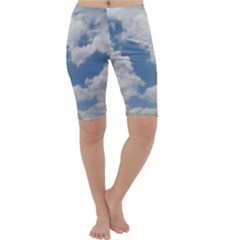 Breezy Clouds In The Sky Cropped Leggings 