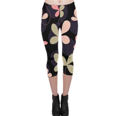 Elegant Floral Design Capri Leggings 