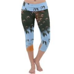 Sun-ray Swirl Design Capri Yoga Leggings