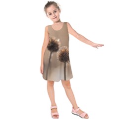 2  Verwelkte Kugeldistel Kids  Sleeveless Dress